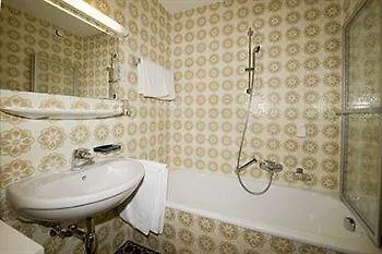 Otel Hirschen 3*