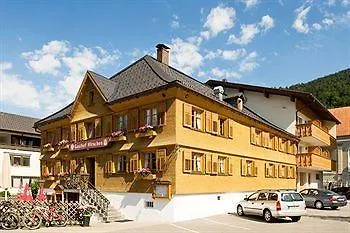 Hirschen 3*
