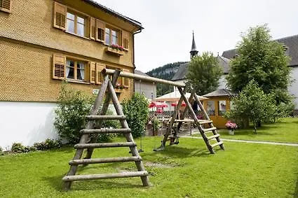 Hirschen 3* Bezau