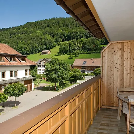 Hirschen 3*